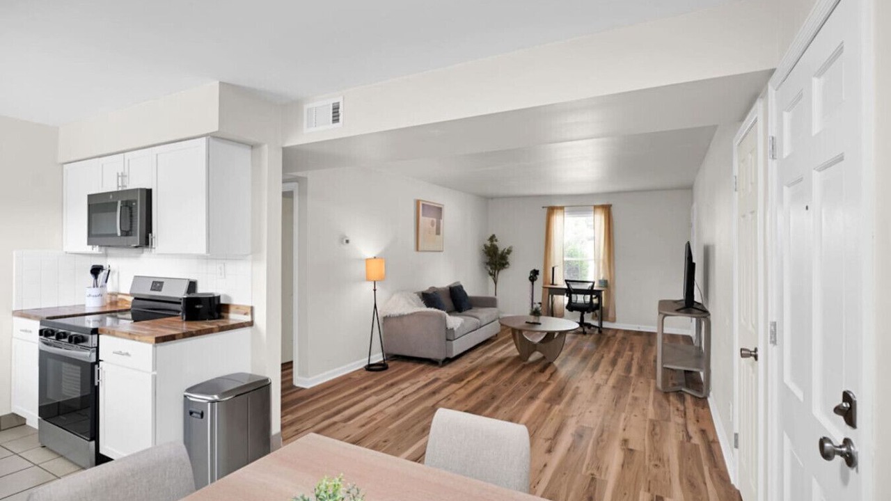Photo of Livingroom in Newburgh