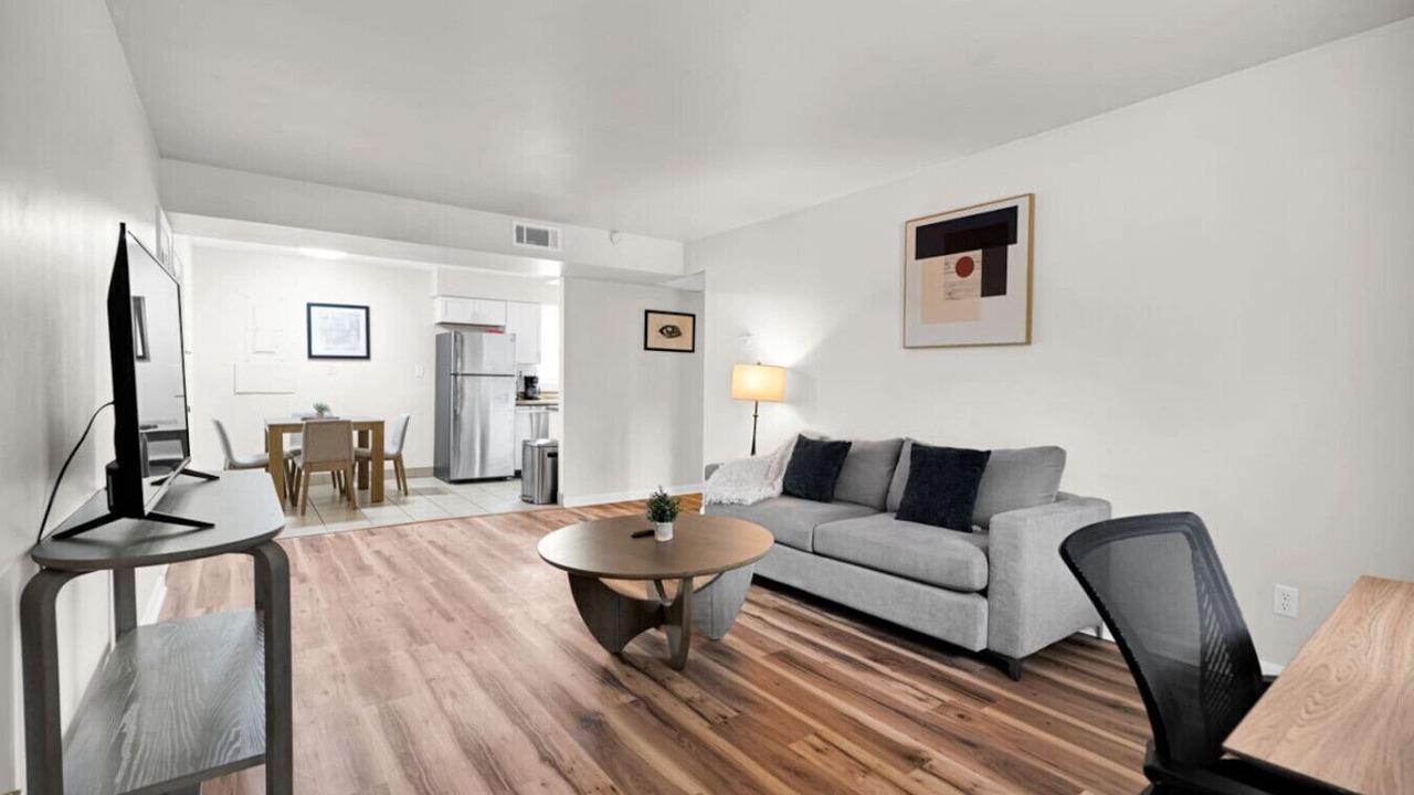 Photo of Livingroom in Newburgh