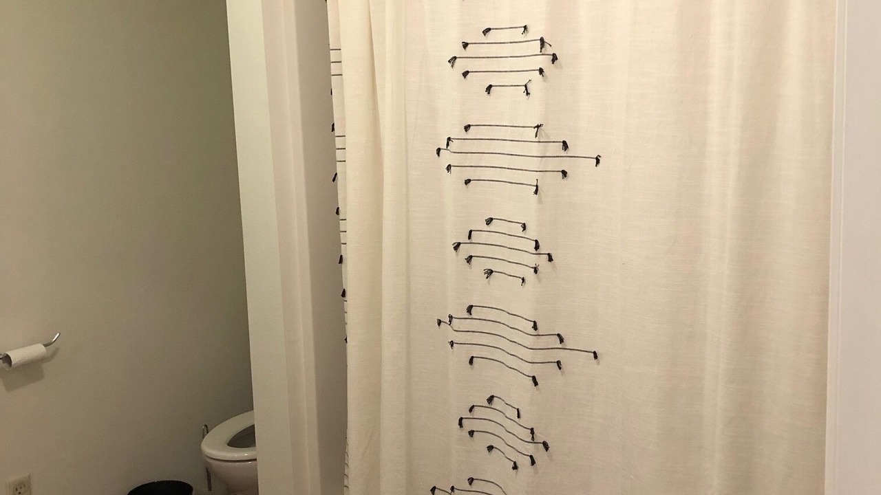 Photo of Bathroom in Jarreau