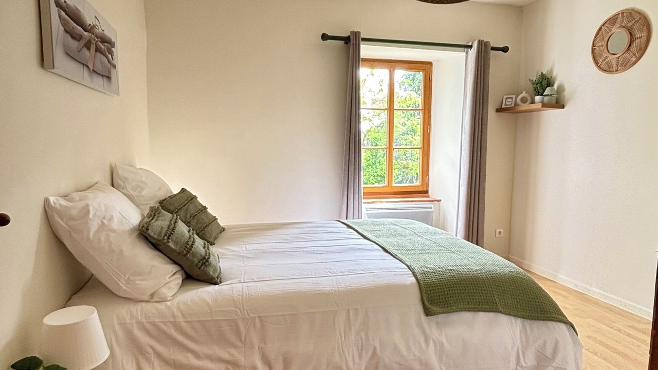 Photo of Bedroom in Limoux