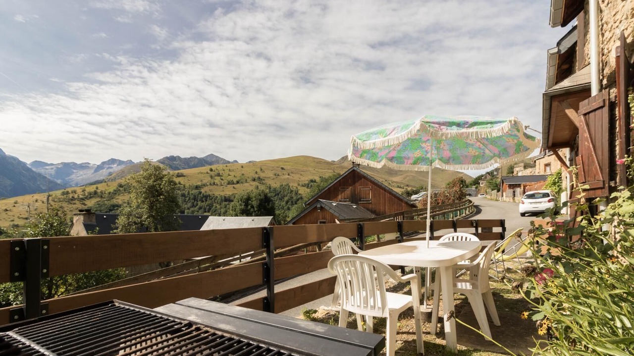 Photo of Outdoor in Poubeau
