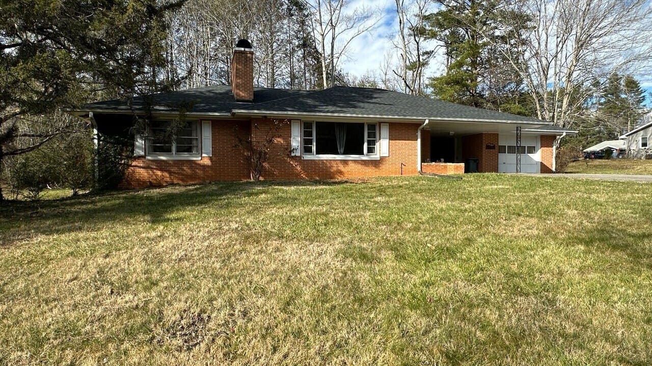 Photo of Outdoor in Fletcher