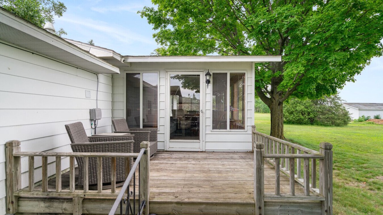 Photo of Patio Balcony in Alanson