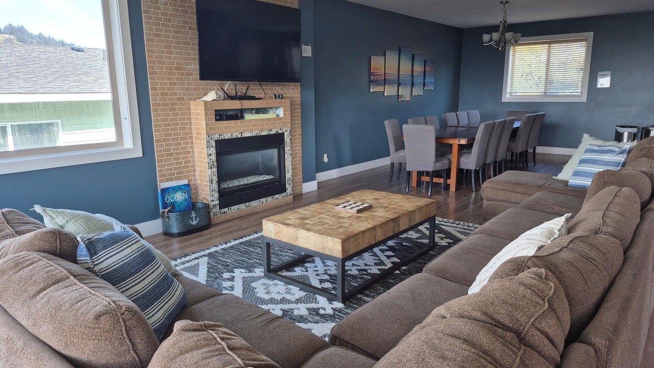 Photo of Livingroom in Roads End