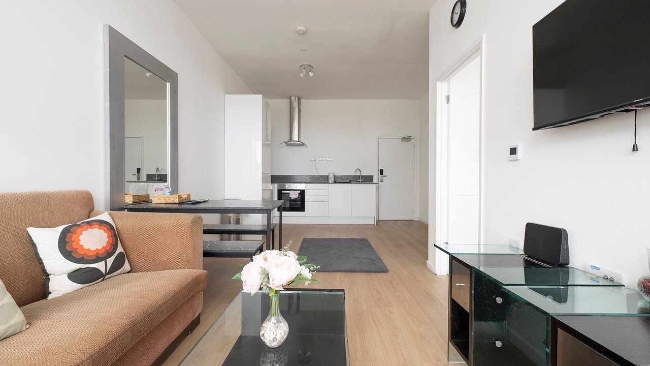 Photo of Livingroom in Smethwick