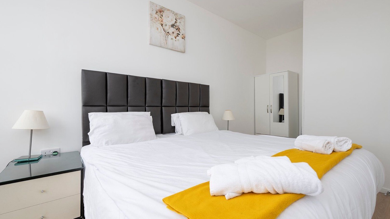 Photo of Bedroom in Smethwick