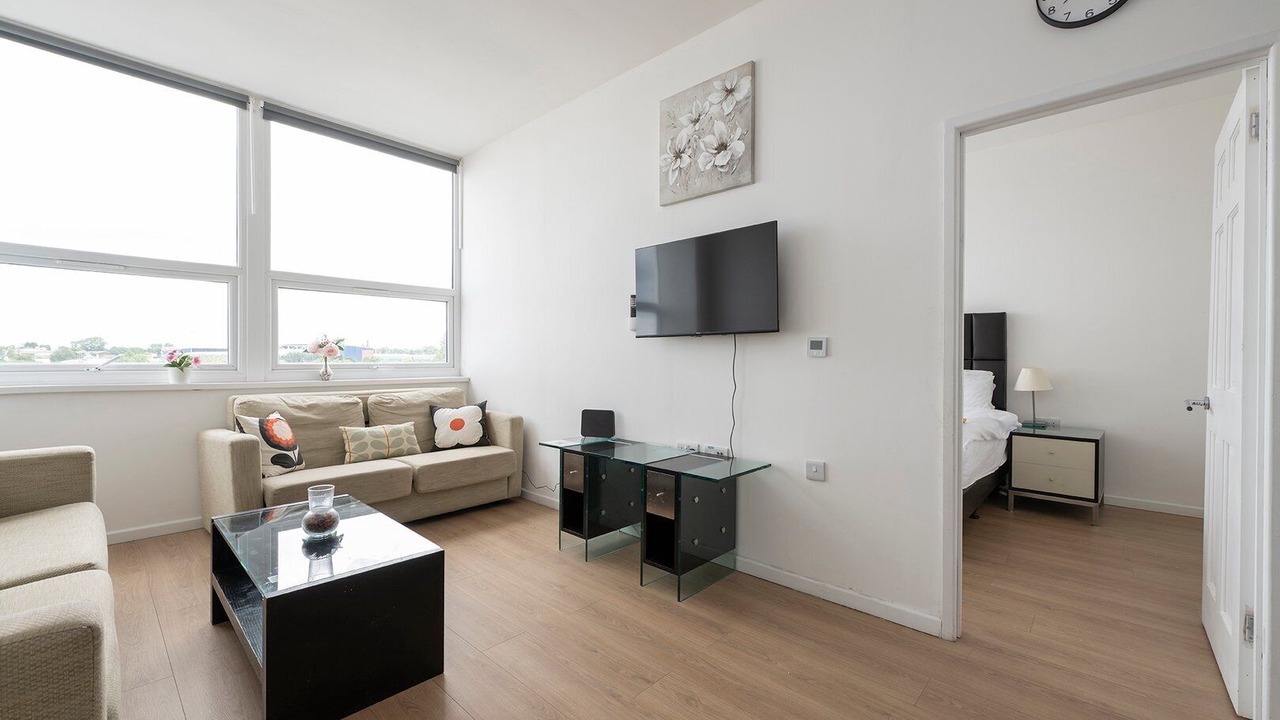 Photo of Livingroom in Smethwick