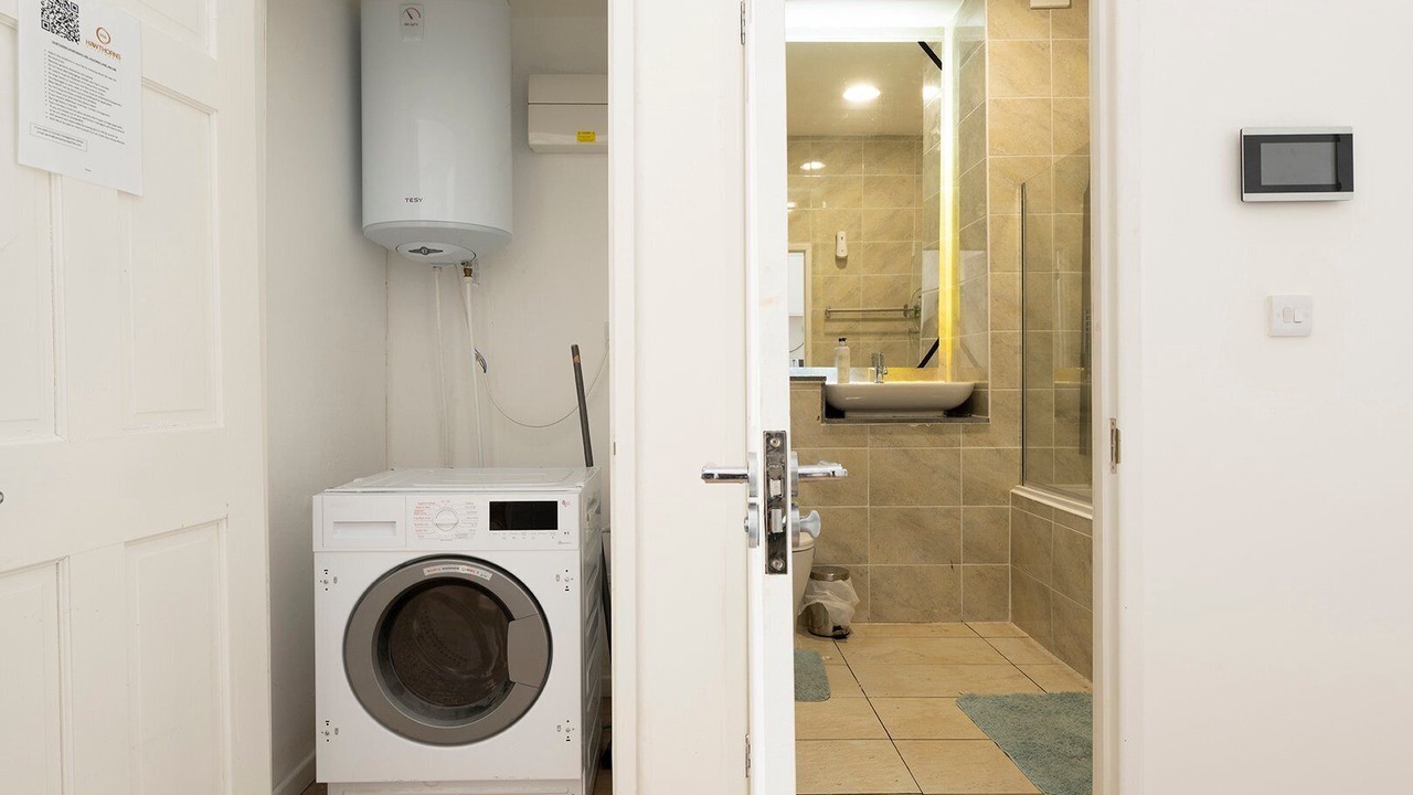 Photo of Bathroom in Smethwick