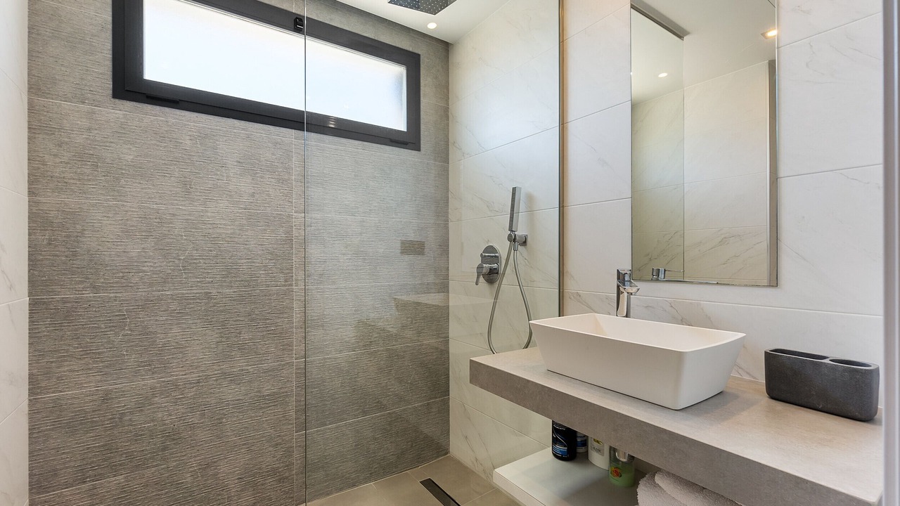 Photo of Bathroom in Los Altos