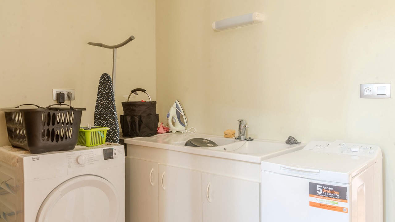 Photo of Others in Brizambourg