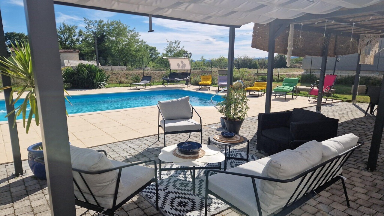 Photo of Patio Balcony in Saint-Hilaire-de-Brethmas