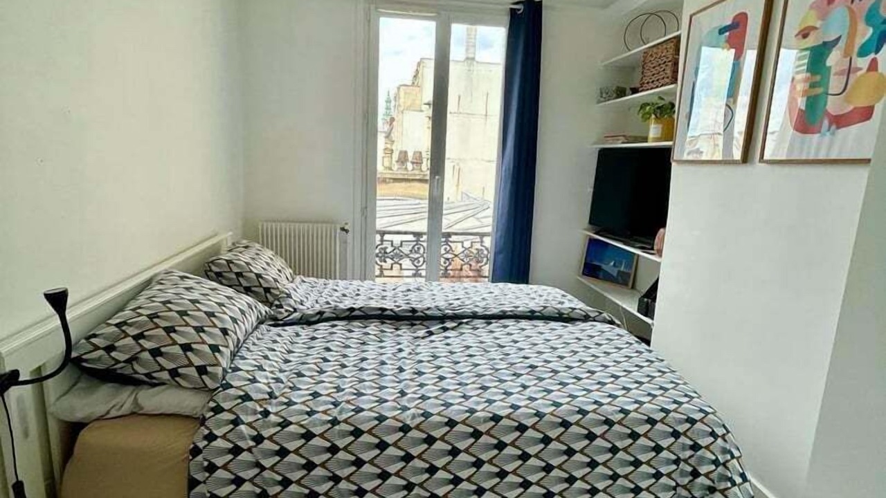 Photo of Bedroom in Levallois-Perret