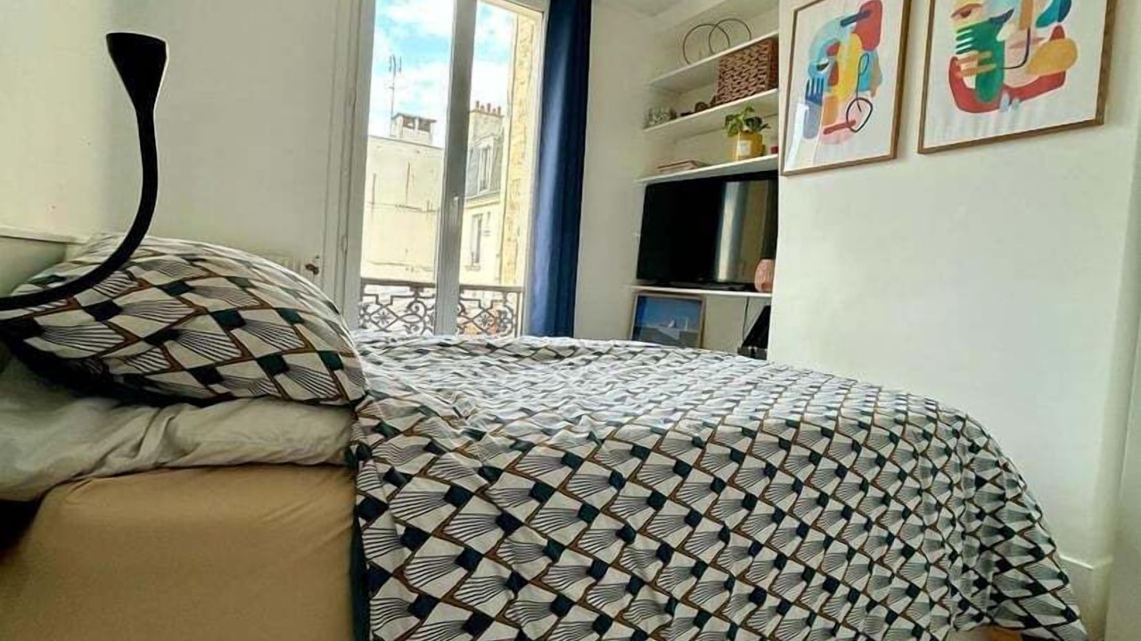 Photo of Bedroom in Levallois-Perret
