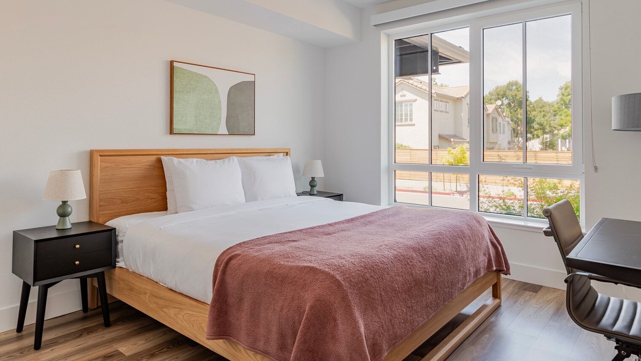 Photo of Bedroom in Pleasant Hill