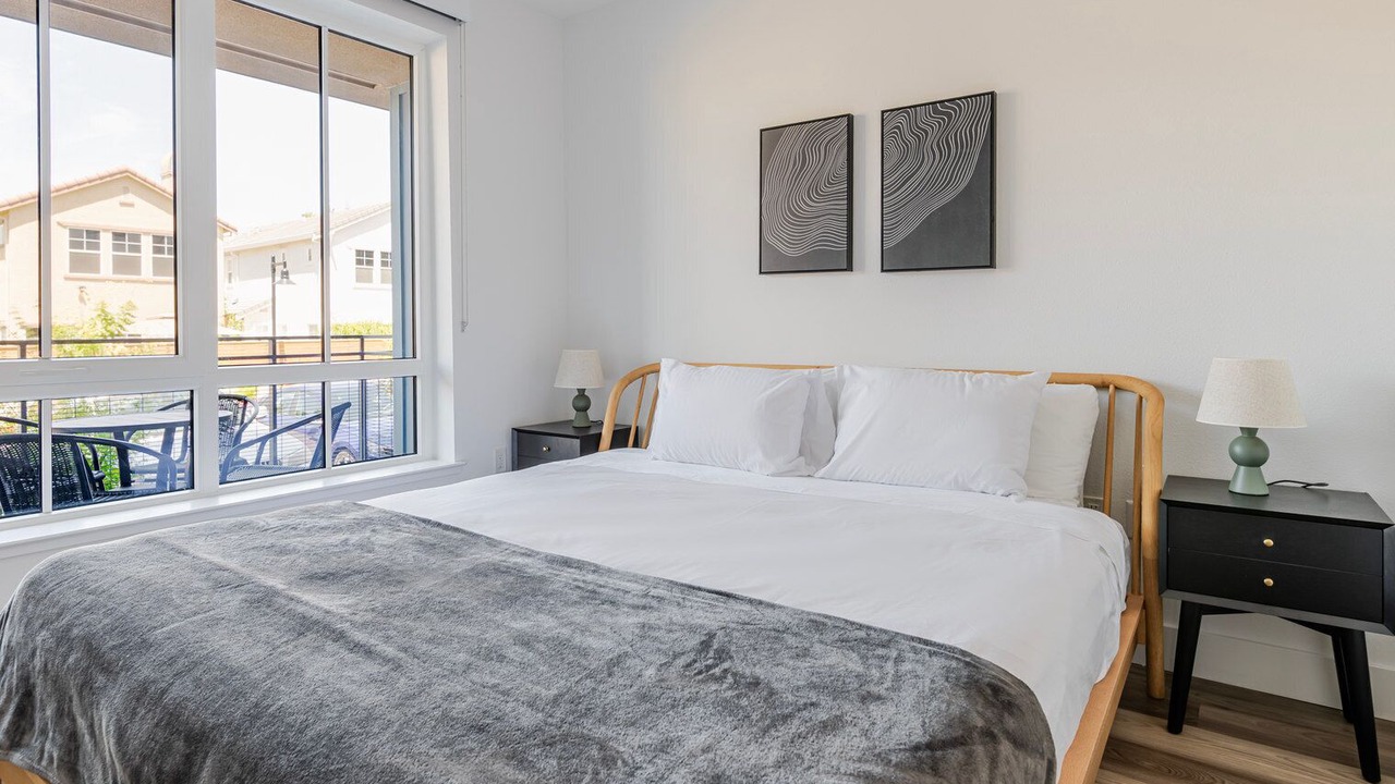 Photo of Bedroom in Pleasant Hill