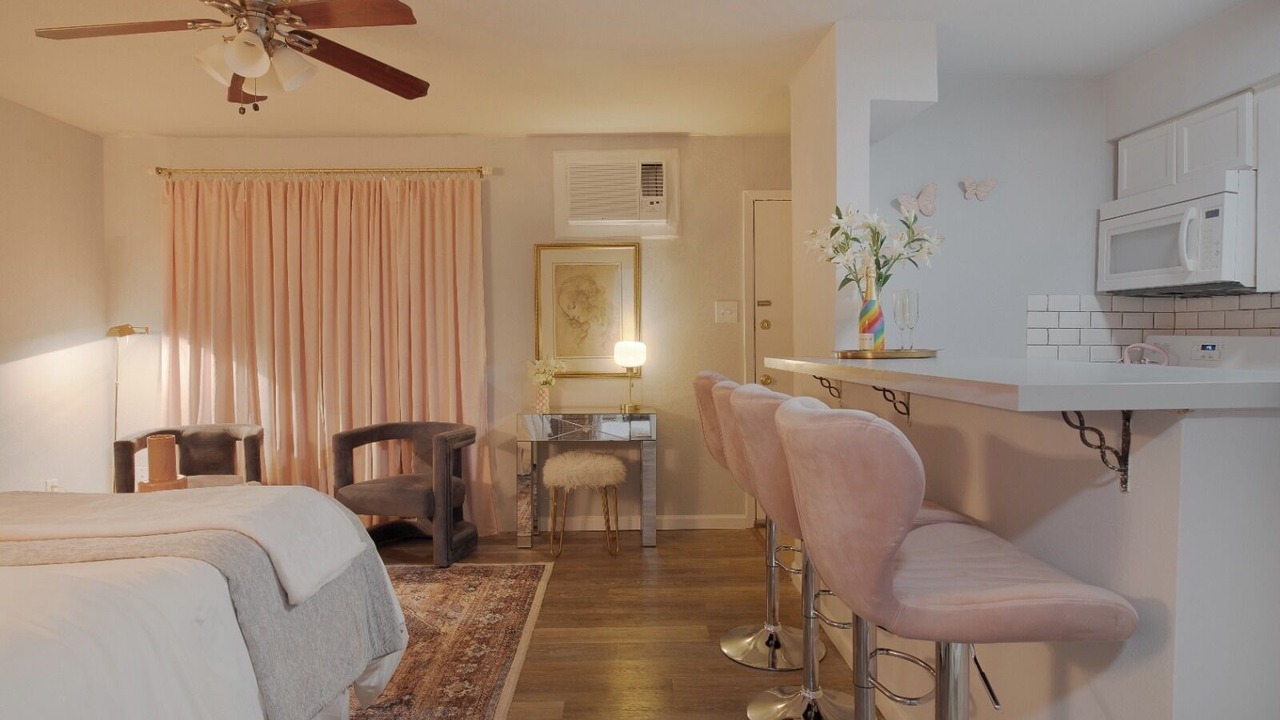 Photo of Bedroom in Hyde Park