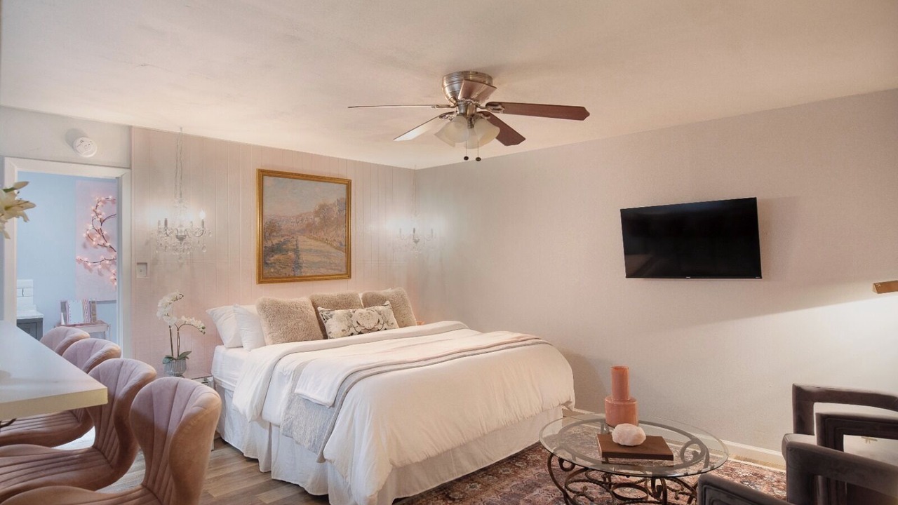 Photo of Bedroom in Hyde Park