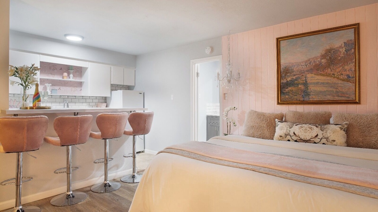 Photo of Bedroom in Hyde Park