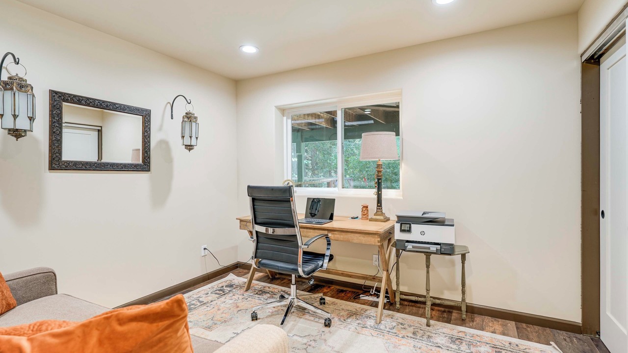 Photo of Others in Glencoe