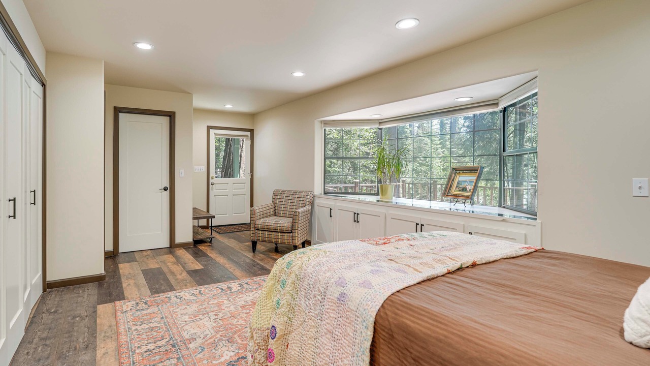 Photo of Bedroom in Glencoe
