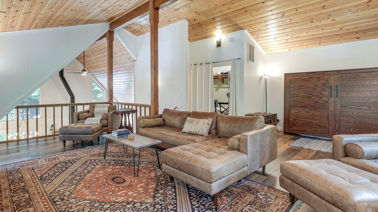 Photo of Livingroom in Glencoe