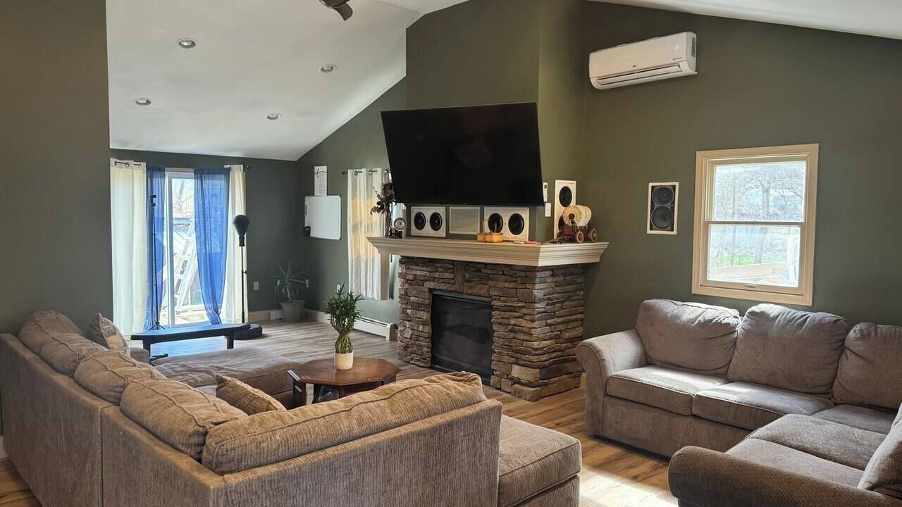 Photo of Others in Spencer