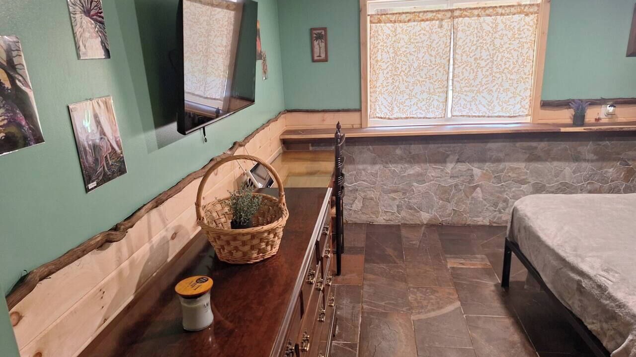 Photo of Others in Spencer