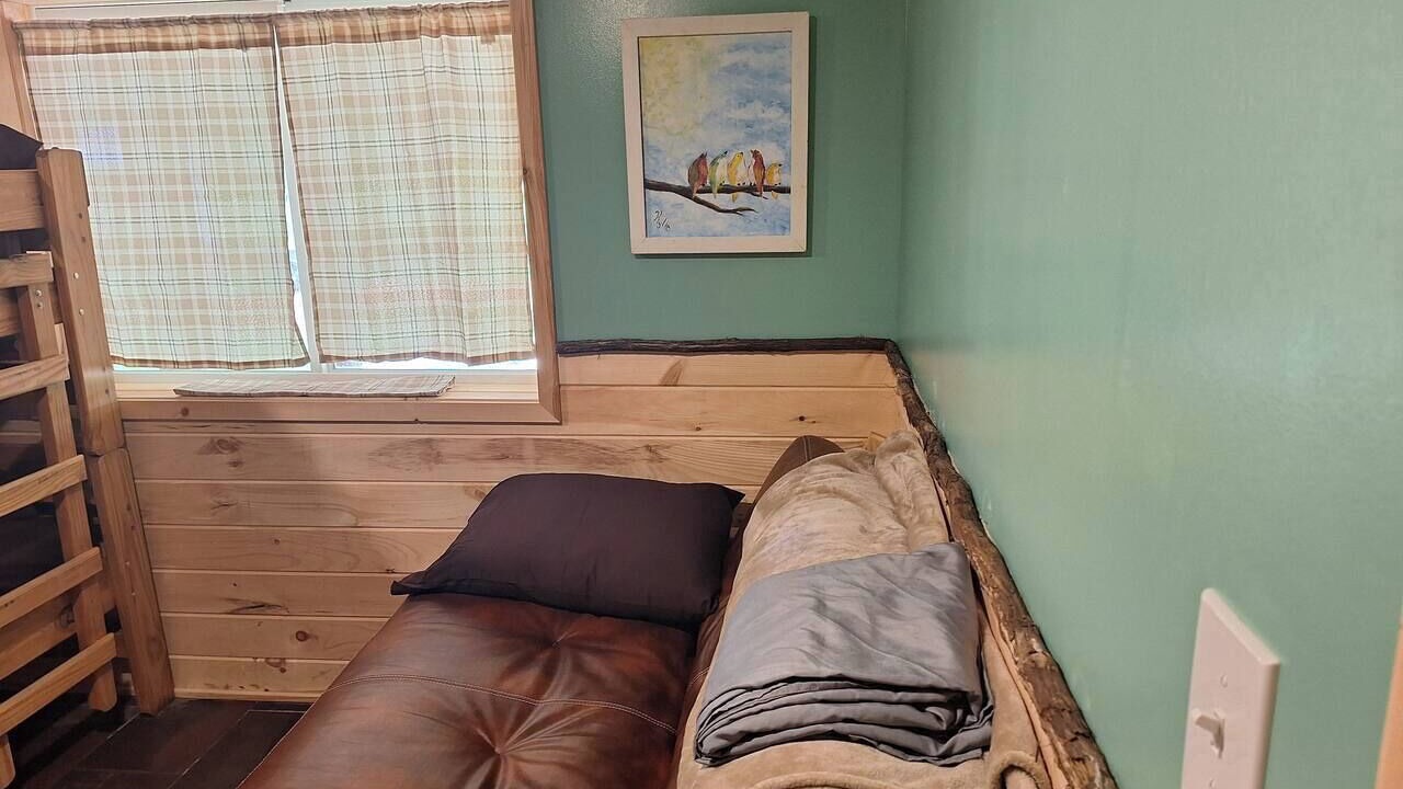 Photo of Others in Spencer