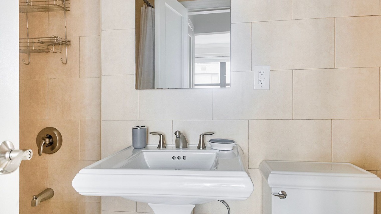 Photo of Bathroom in Kips Bay