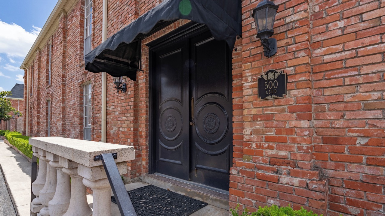 Photo of Outdoor in Oak Park - Northwood