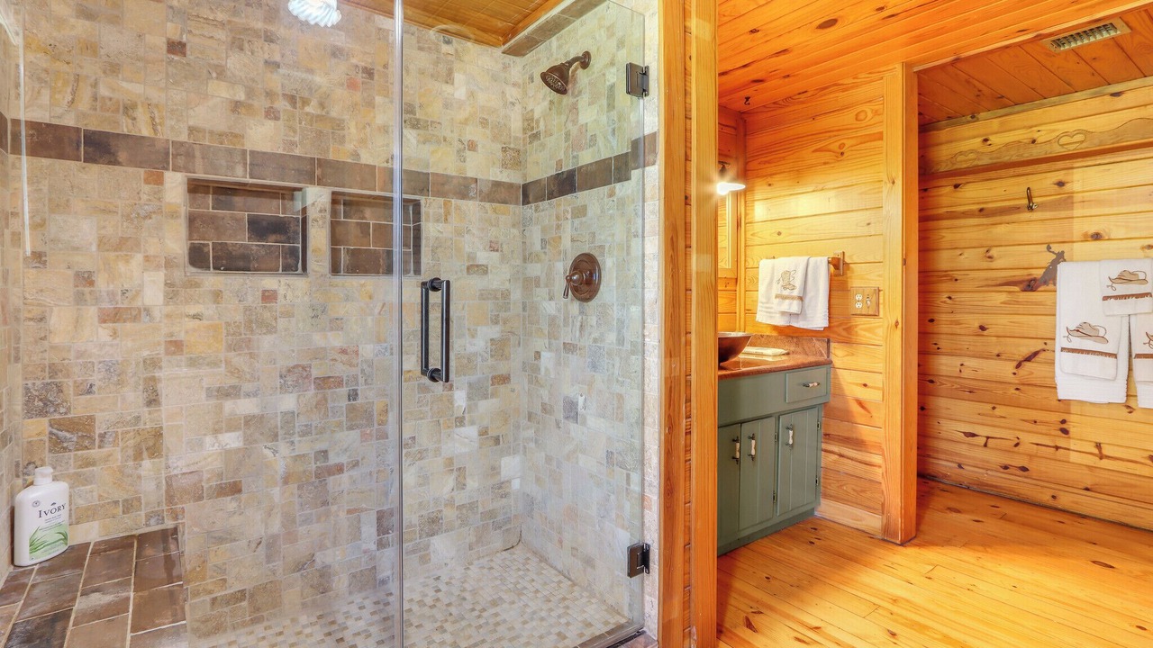 Photo of Bathroom in Fischer
