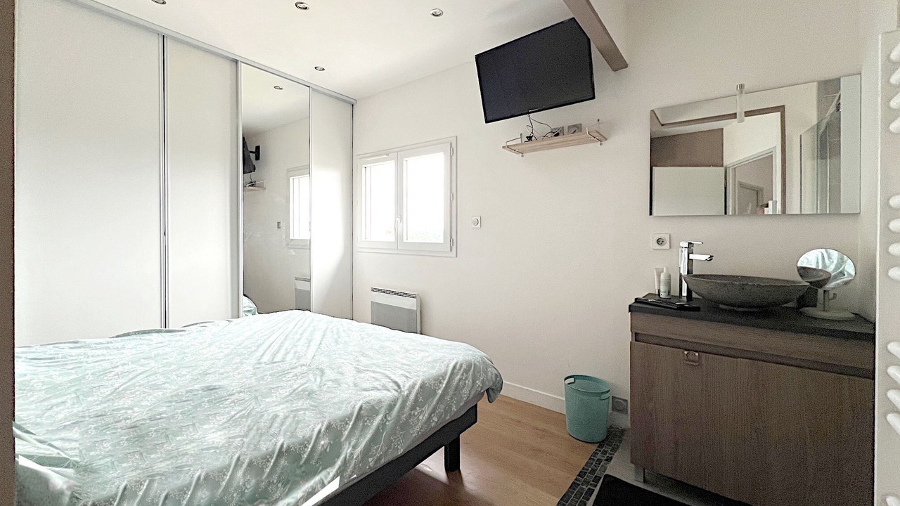Photo of Bedroom in Rouffiac-Tolosan