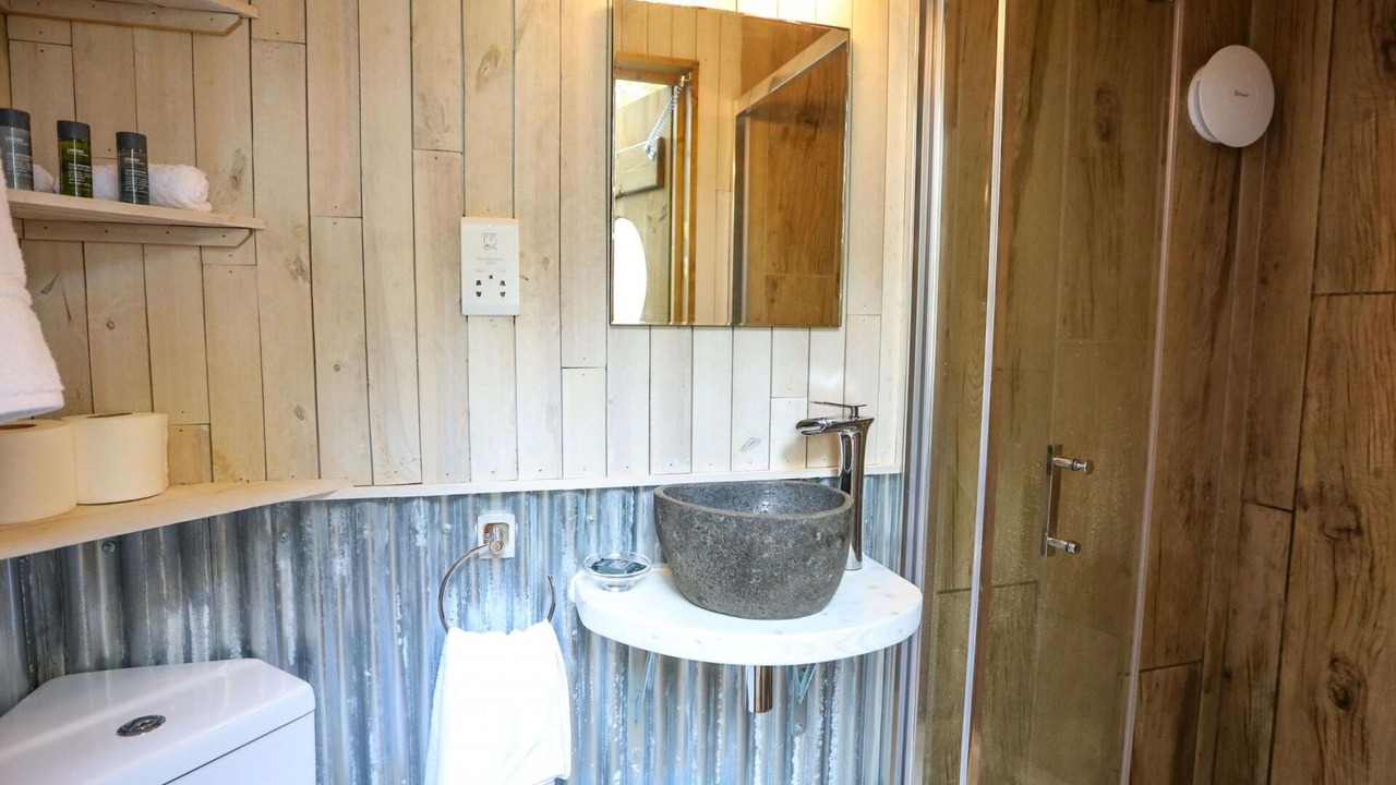 Photo of Bathroom in Chiddingstone Hoath