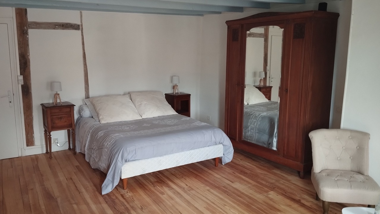 Photo of Bedroom in Arcy-sur-Cure