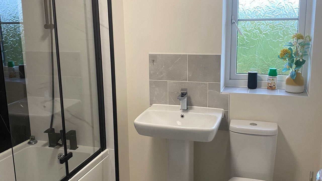 Photo of Bathroom in Corby