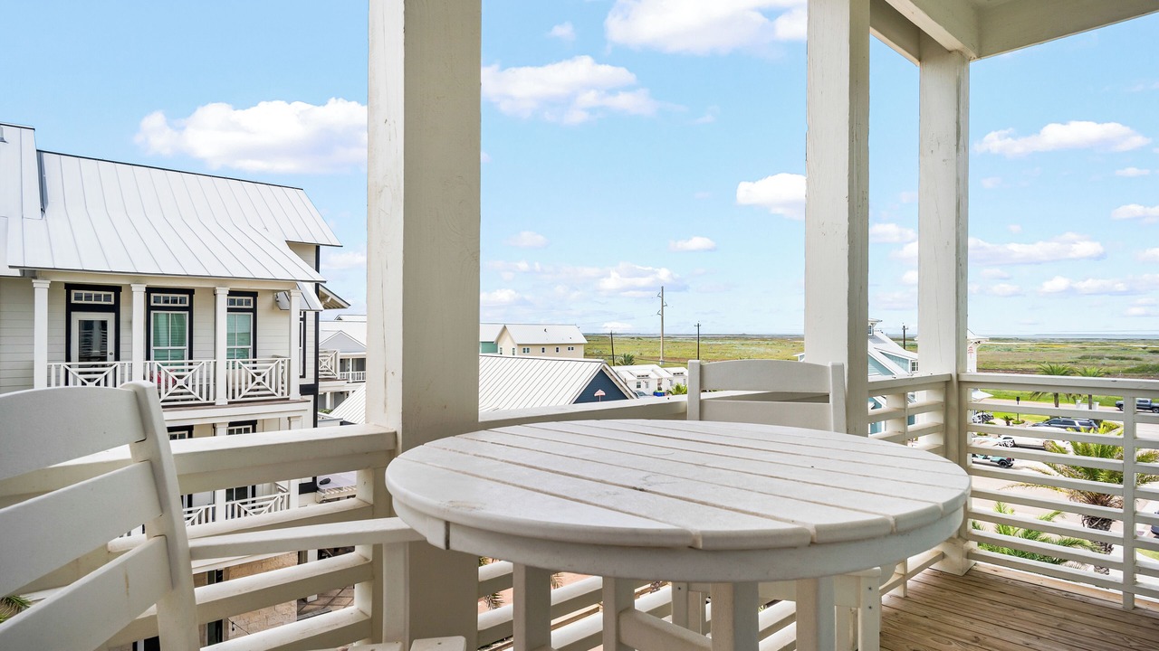 Photo of Patio Balcony in Cinnamon Shore