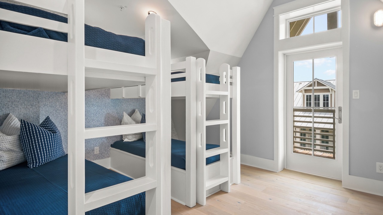 Photo of Bedroom in Cinnamon Shore