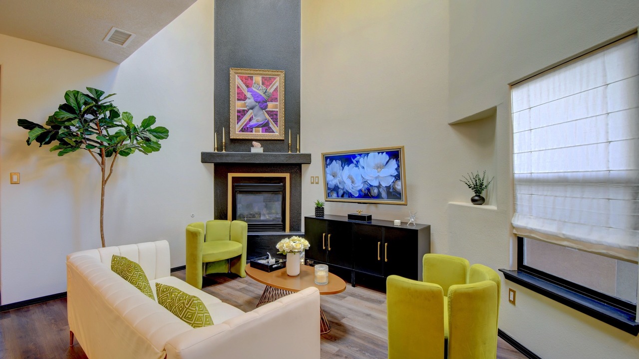 Photo of Livingroom in S Y Jackson