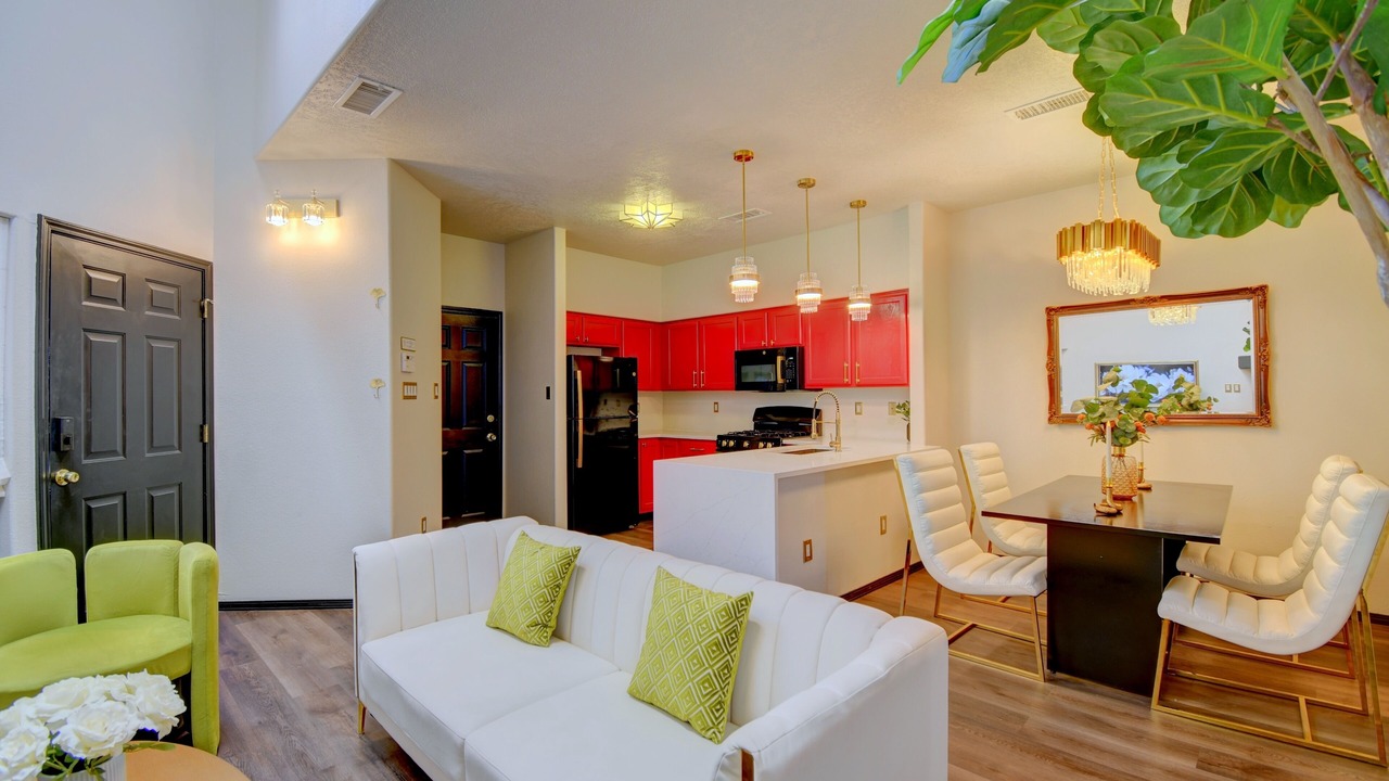 Photo of Livingroom in S Y Jackson