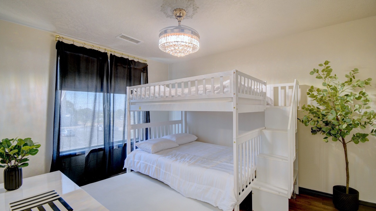 Photo of Bedroom in S Y Jackson