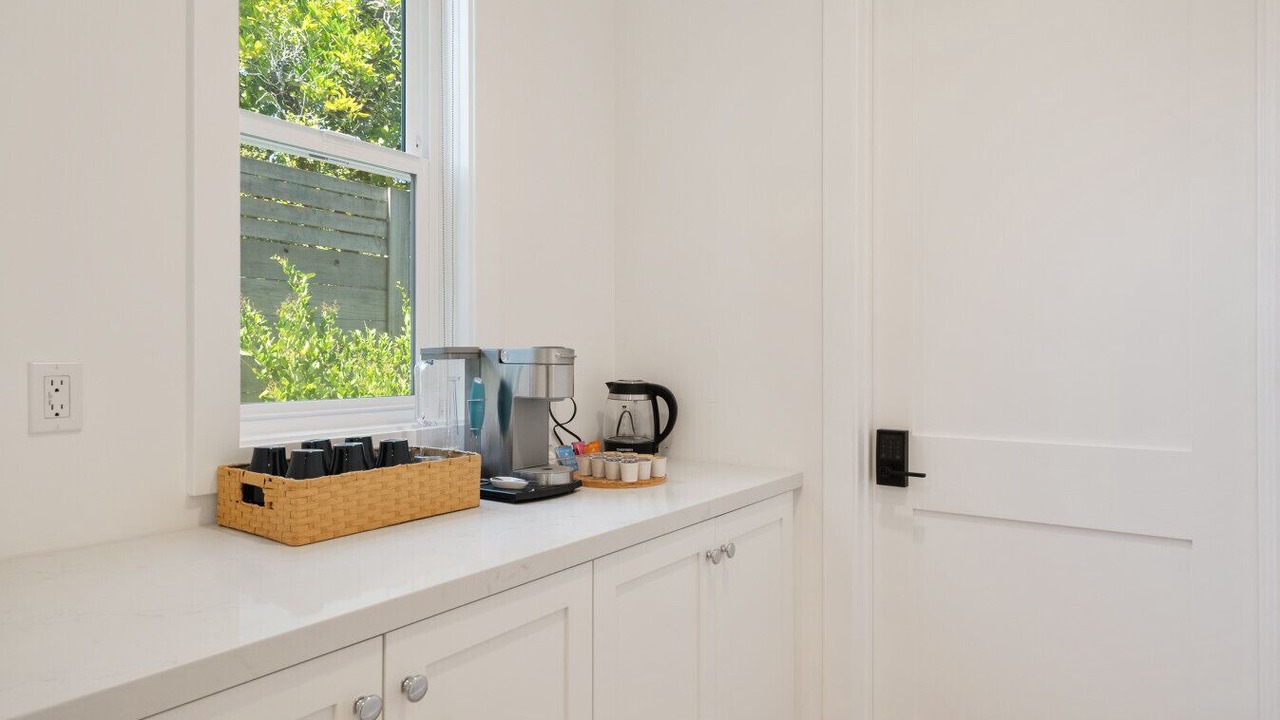 Photo of Kitchen in West Los Angeles