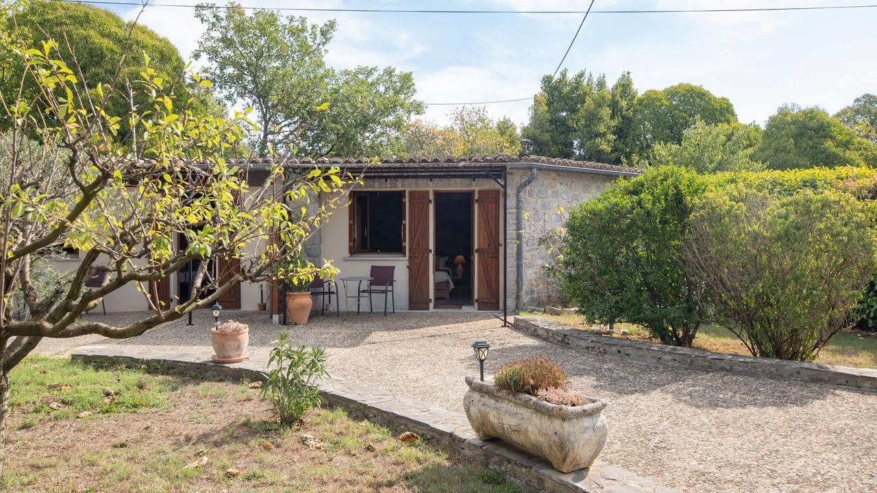 Photo of Outdoor in Saint Alban Auriolles