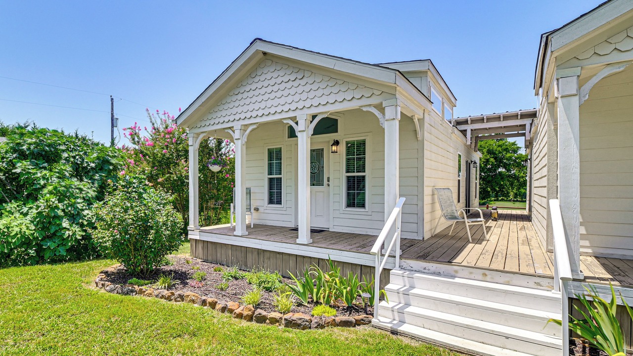 Photo of Outdoor in Weston