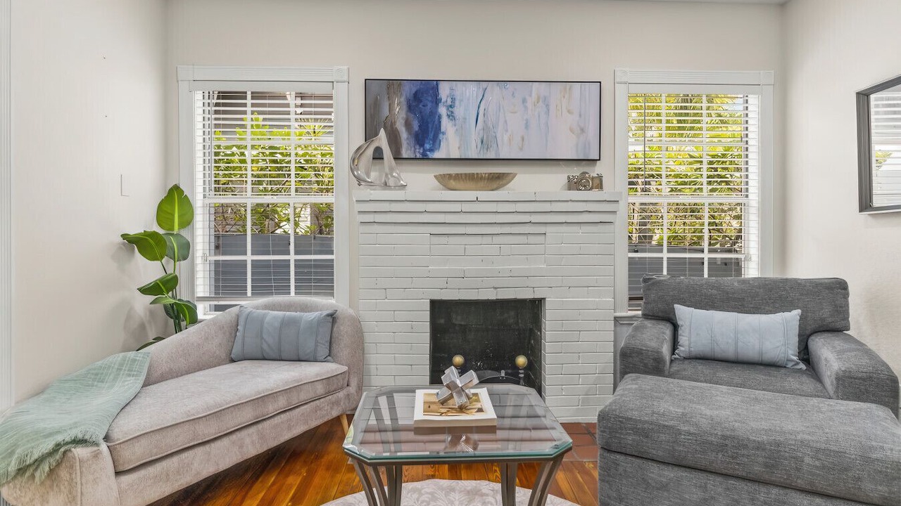 Photo of Livingroom in Grandview Heights