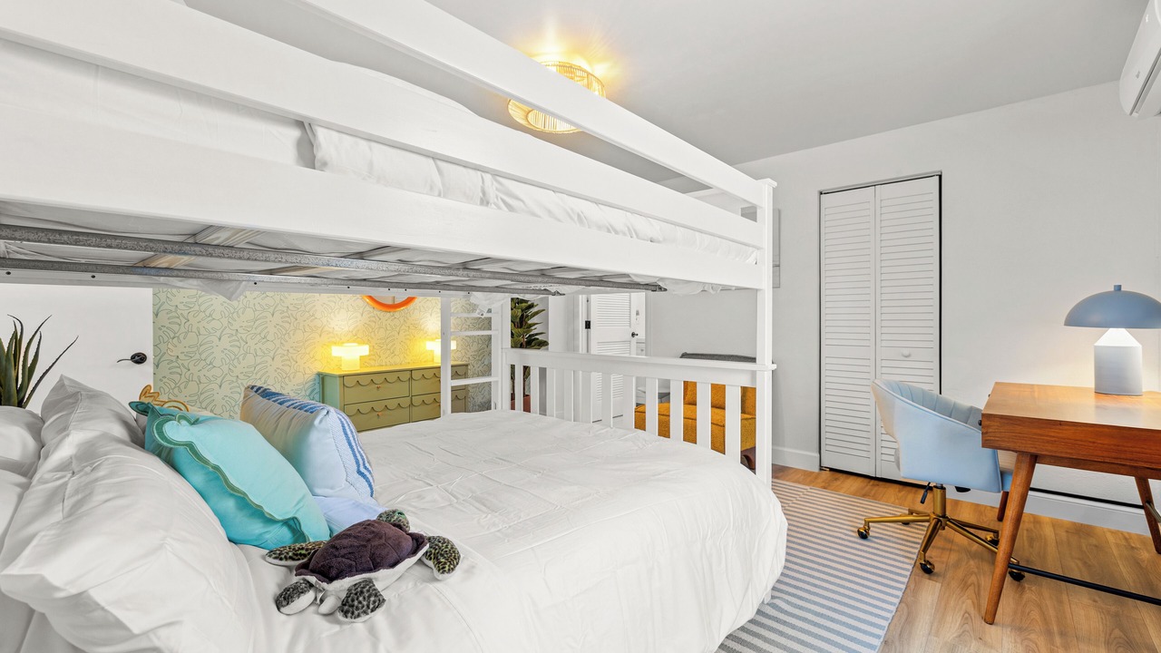 Photo of Bedroom in Largo