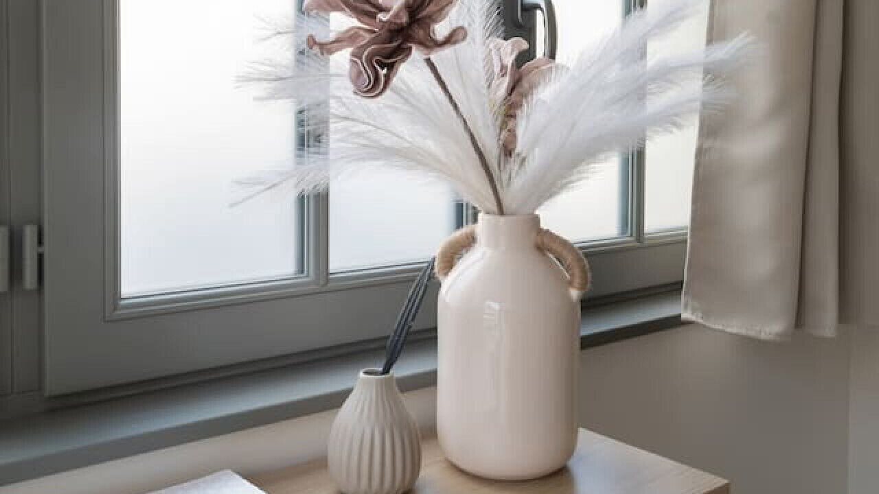 Photo of Others in Billy