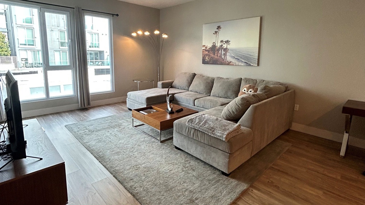 Photo of Livingroom in Del Rey