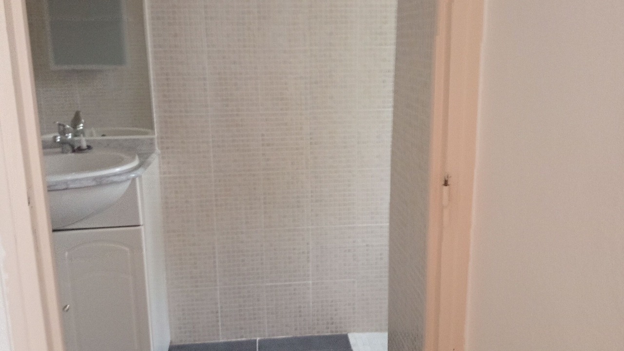 Photo of Bathroom in Montescot