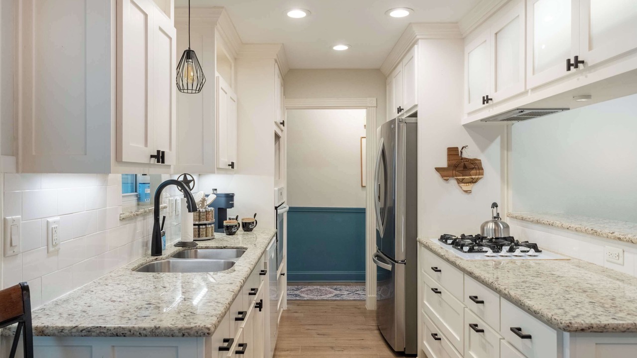 Photo of Kitchen in Garden Oaks