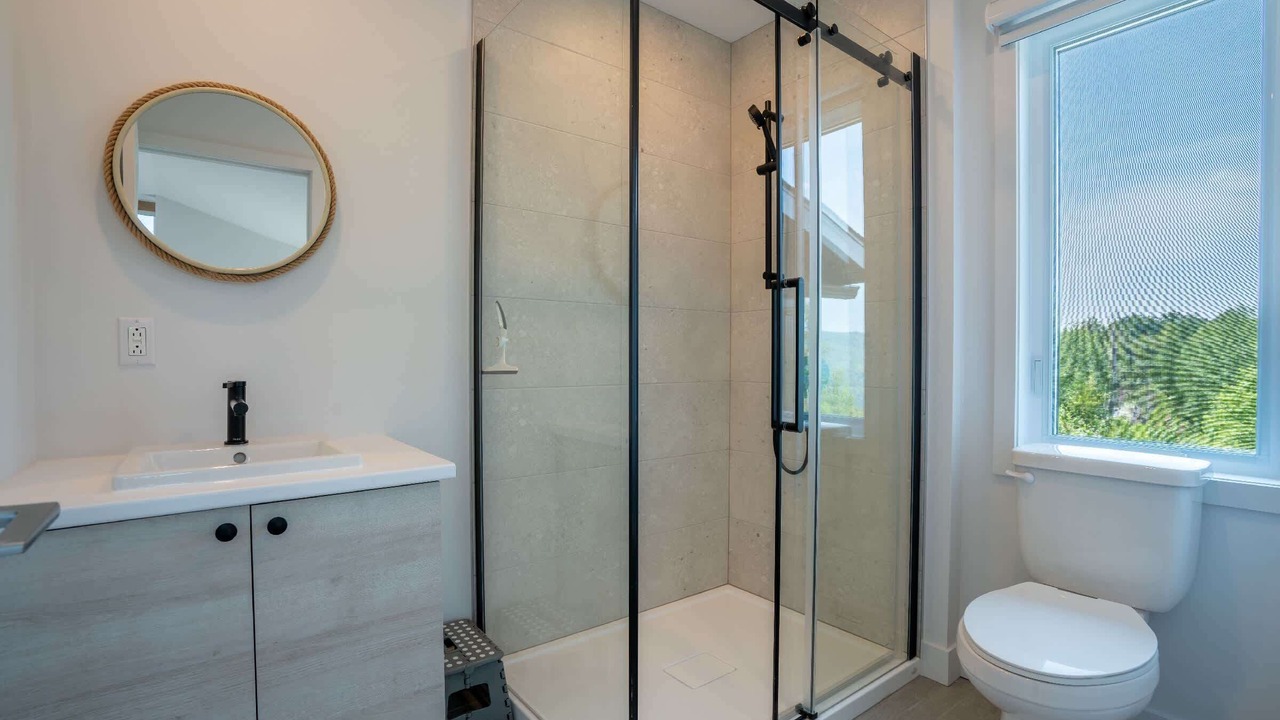 Photo of Bathroom in Saint Come
